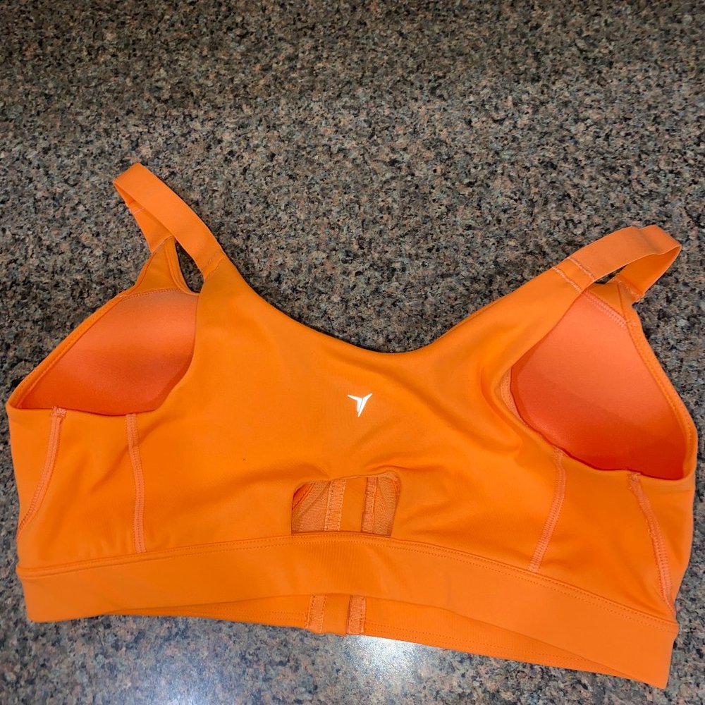 Old Navy Zip Front Bra